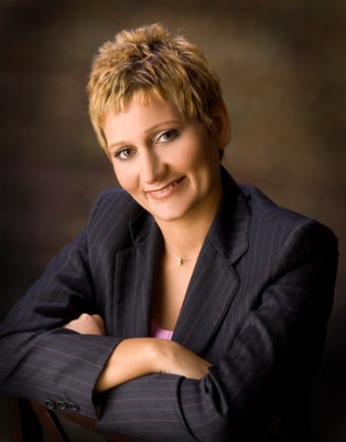 Portrait of Bana Labib, Broker